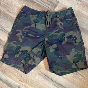 VANS CAMO SHORTS